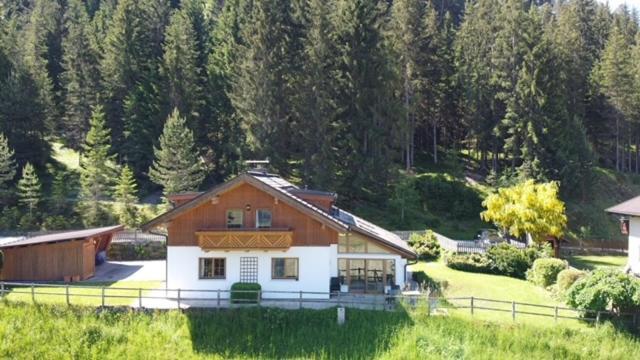 Ferienhaus Altenmarktblick อัลเทนมาร์คท์ อิม พองเงา ภายนอก รูปภาพ