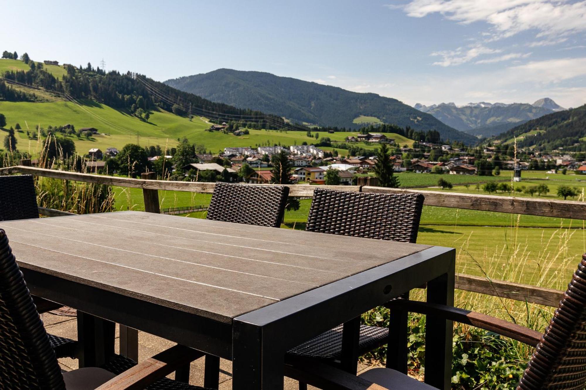 Ferienhaus Altenmarktblick อัลเทนมาร์คท์ อิม พองเงา ภายนอก รูปภาพ
